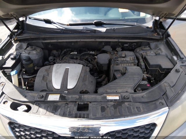 Kia Sorento Lx V6