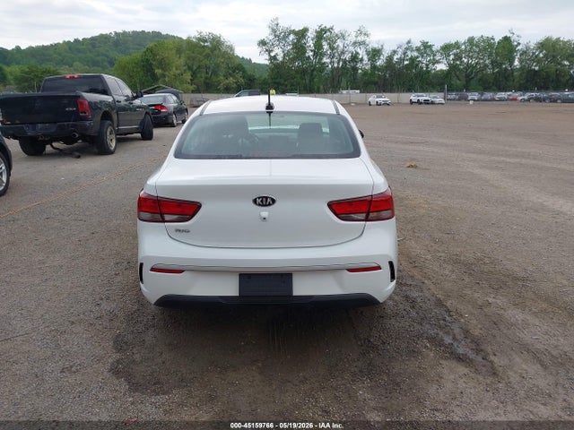 Kia Rio Lx