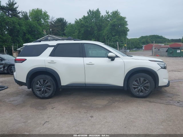 Nissan Pathfinder Sv 4wd
