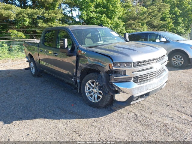 Salvage Chevrolet Silverado 1500 Image