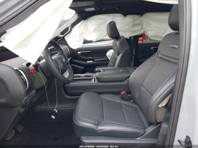 Ford Expedition Platinum Max