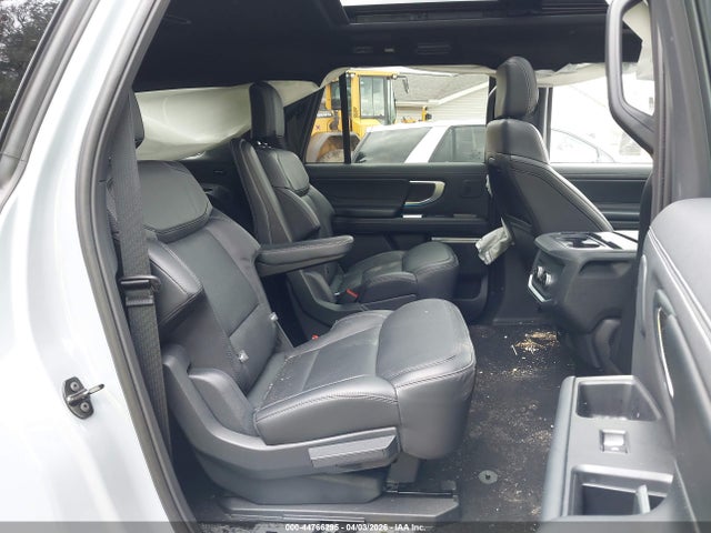 Ford Expedition Platinum Max