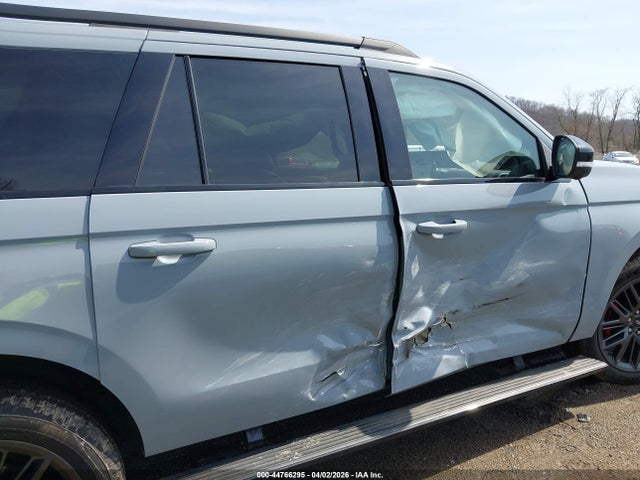Ford Expedition Platinum Max