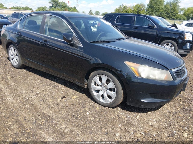 Salvage Honda Accord Image