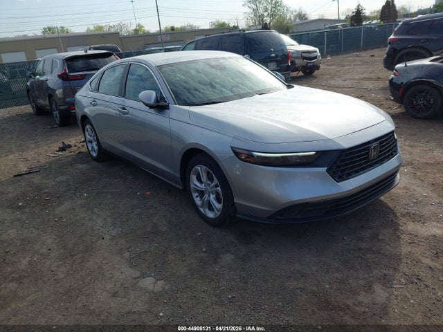 Salvage Honda Accord Image