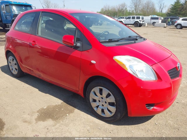 Salvage Toyota Yaris Image