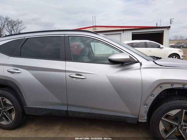 Hyundai TUCSON Sel