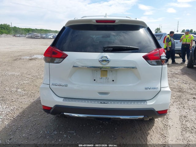 Nissan Rogue Sv