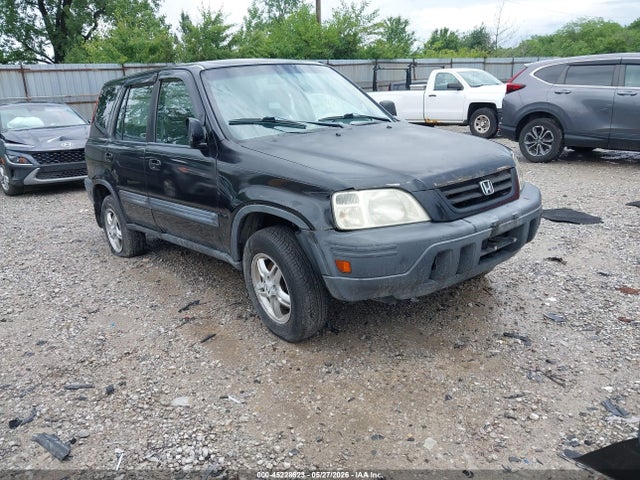 Salvage Honda CR-V Image