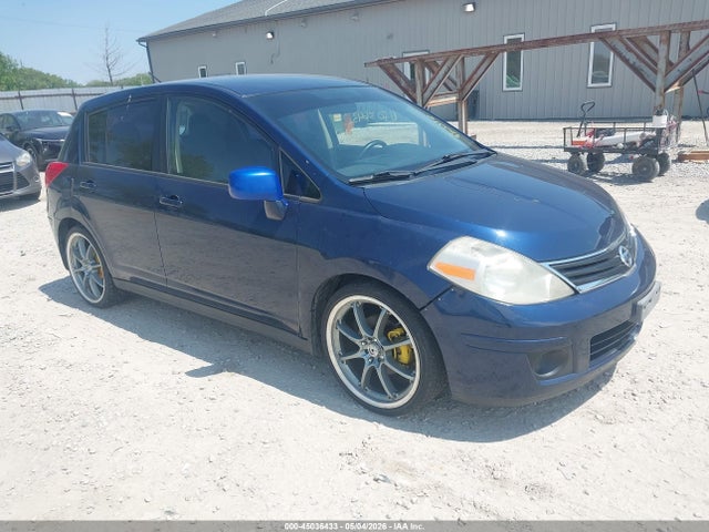 Salvage Nissan Versa Image