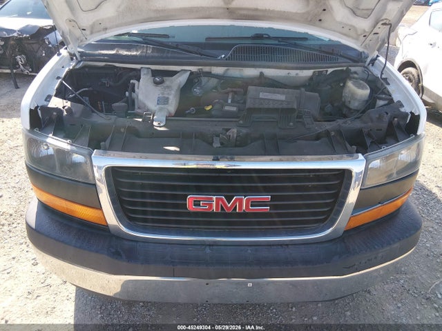 GMC Savana Work Van