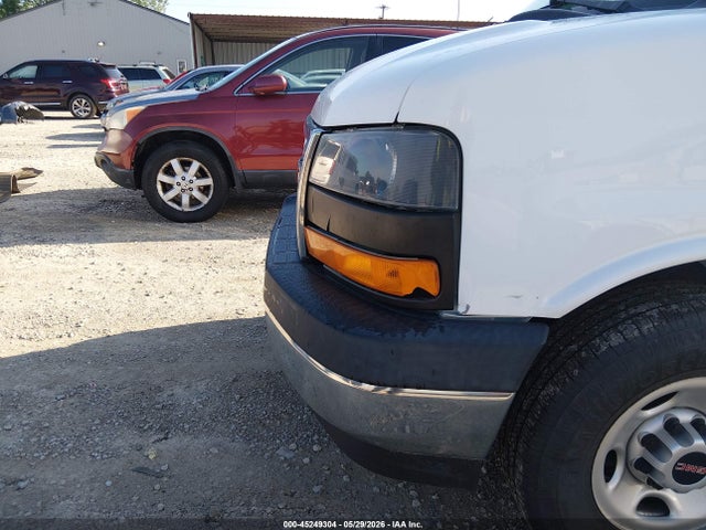 GMC Savana Work Van