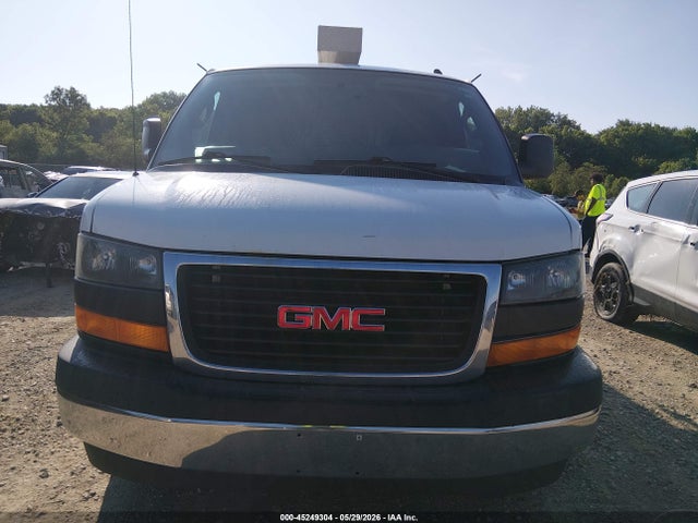 GMC Savana Work Van