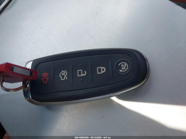 Lincoln MKS