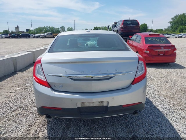 Lincoln MKS