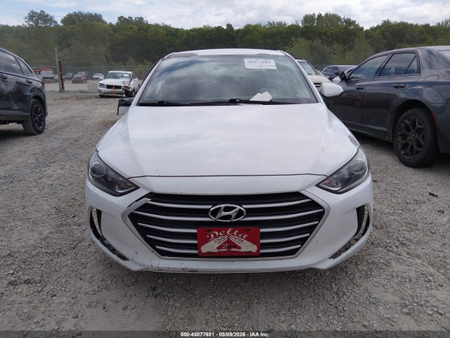 Hyundai ELANTRA Sel