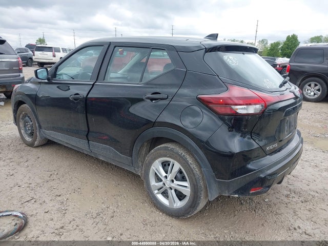 Nissan Kicks Play S