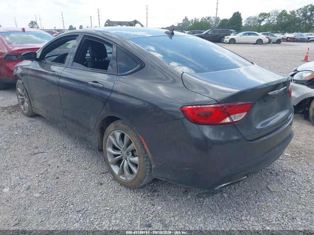 Chrysler 200 S