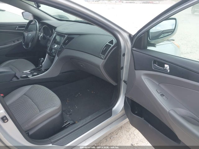 Hyundai SONATA Se 2.0t