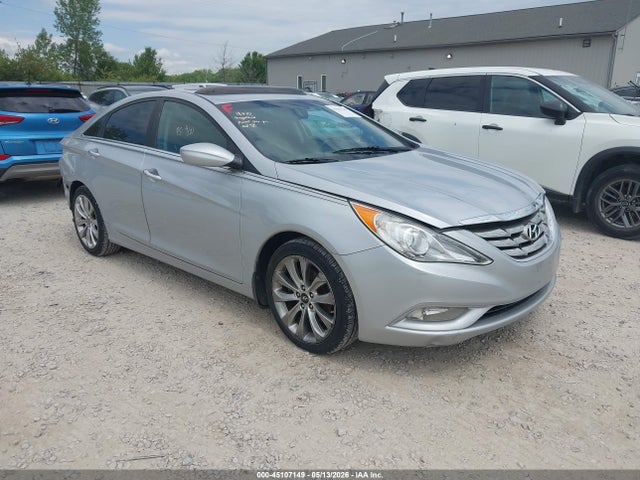 Salvage Hyundai SONATA Image