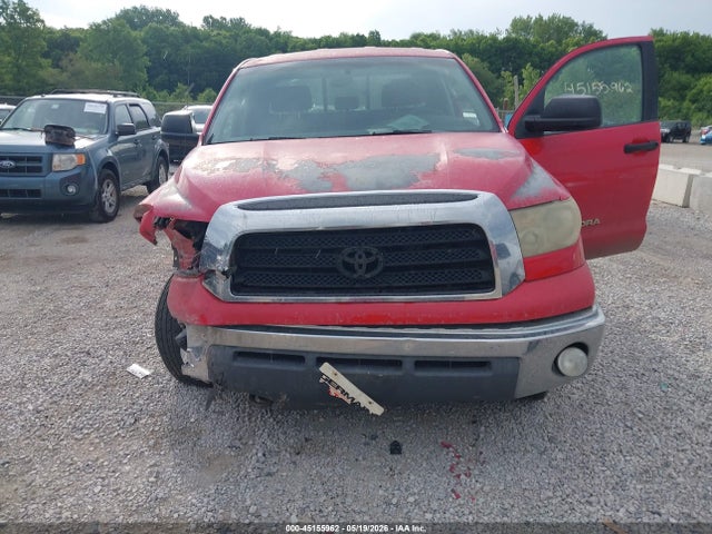 Toyota Tundra Sr5 5.7l V8