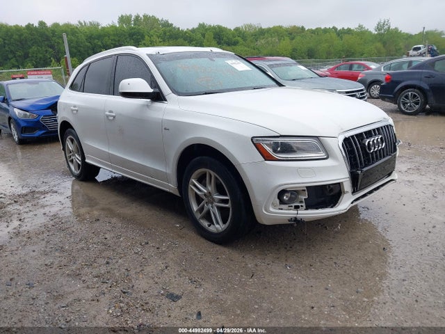 Salvage Audi Q5 Image