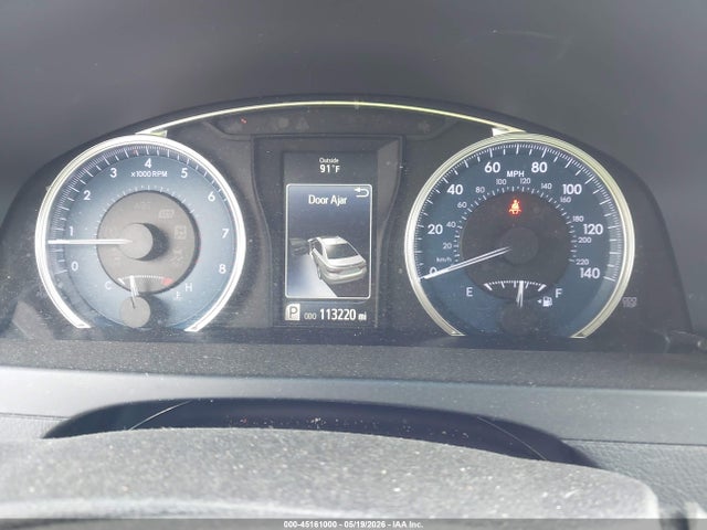 Toyota Camry Le