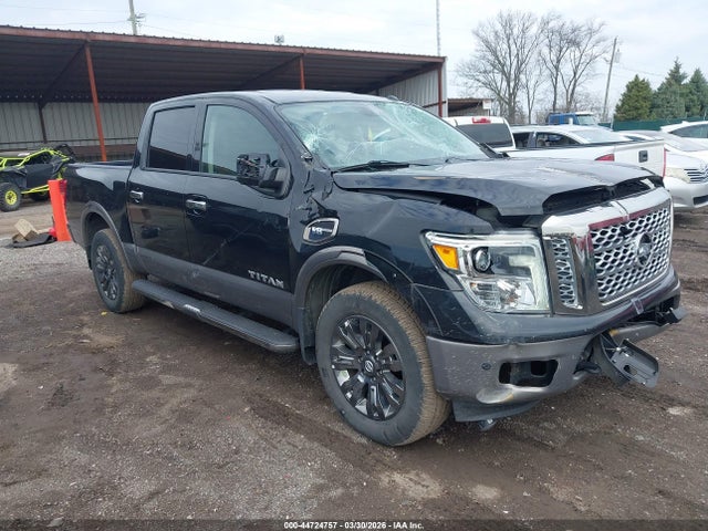Salvage Nissan Titan Image
