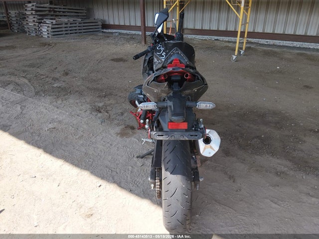 Kawasaki Er500