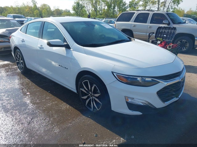 Salvage Chevrolet Malibu Image