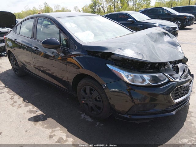 Salvage Chevrolet Cruze Image