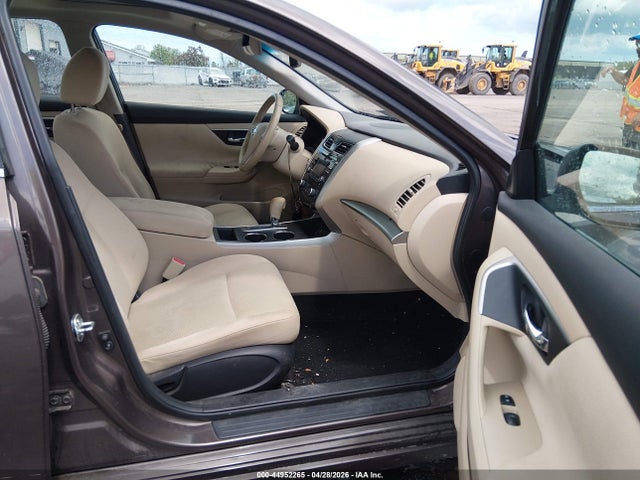 Nissan Altima 2.5 Sv
