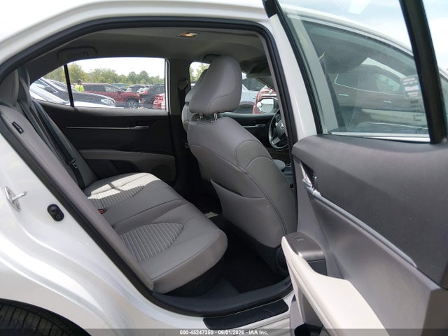 Toyota Camry Se Hybrid