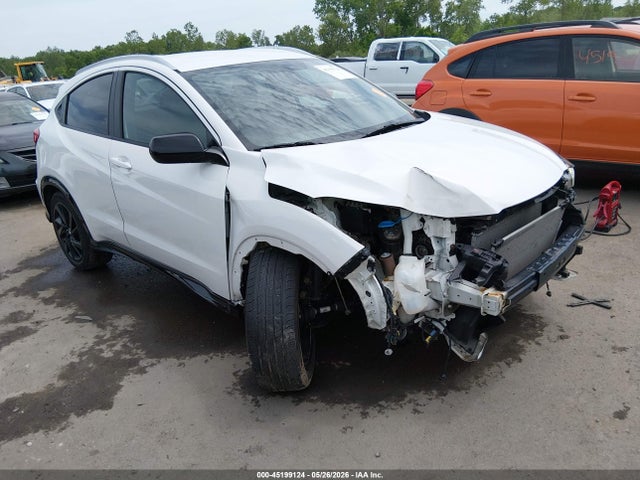 Salvage Honda HR-V Image
