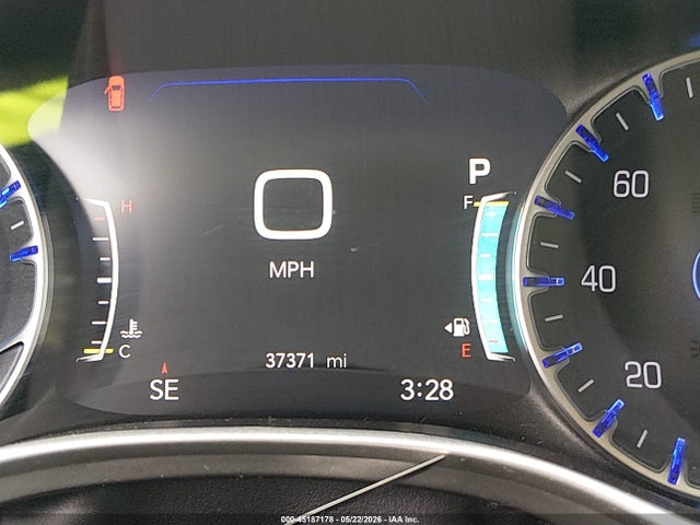 Chrysler Pacifica Touring L