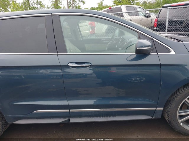 Ford Edge Titanium