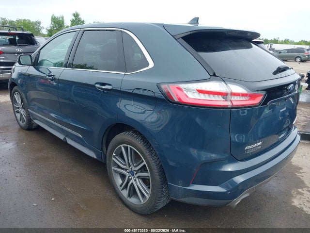 Ford Edge Titanium