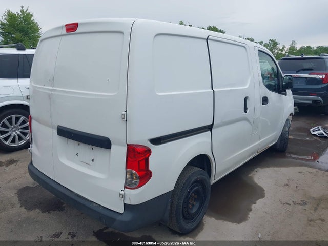 Nissan Nv S