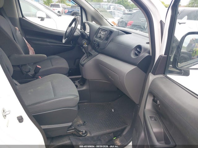 Nissan Nv S