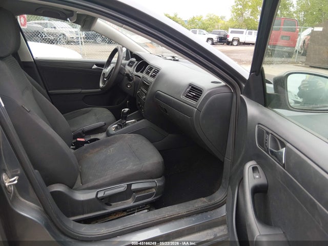 Volkswagen Jetta 2.0l S