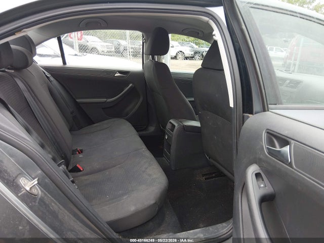 Volkswagen Jetta 2.0l S