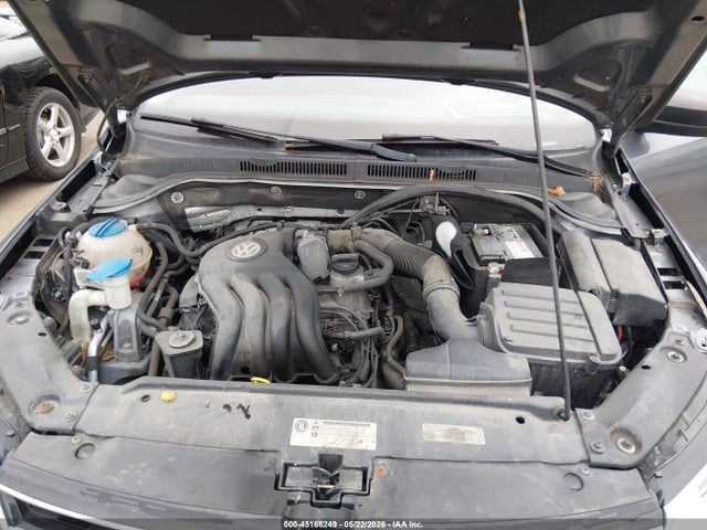 Volkswagen Jetta 2.0l S
