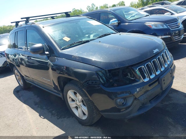 Salvage Jeep Compass Image