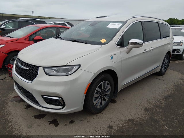Chrysler Pacifica Limited