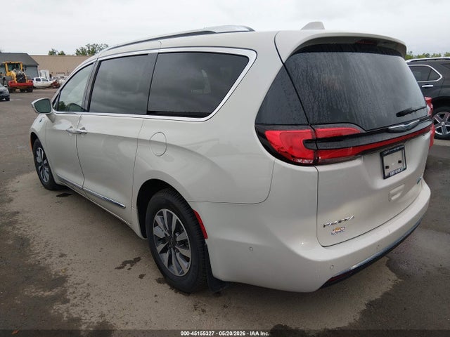 Chrysler Pacifica Limited