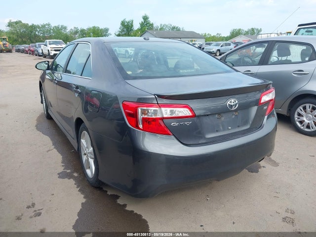 Toyota Camry Se