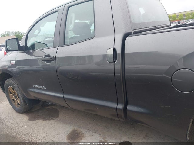 Toyota Tundra Grade 5.7l V8