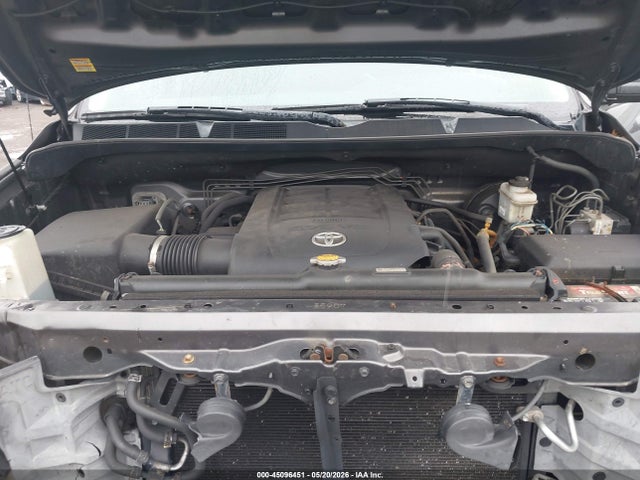 Toyota Tundra Grade 5.7l V8