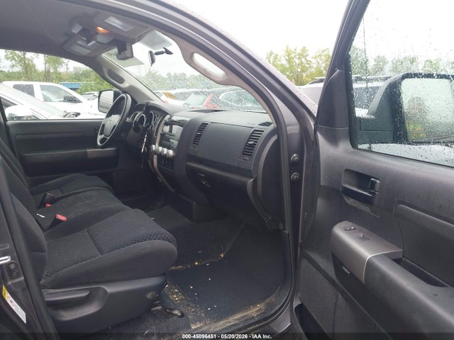 Toyota Tundra Grade 5.7l V8