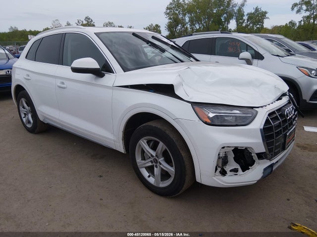 Salvage Audi Q5 Image